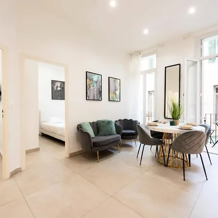 Résidence Moderne En Plein Centre ! - Moderne En Plein Centre ! Mae-2463 Cannes